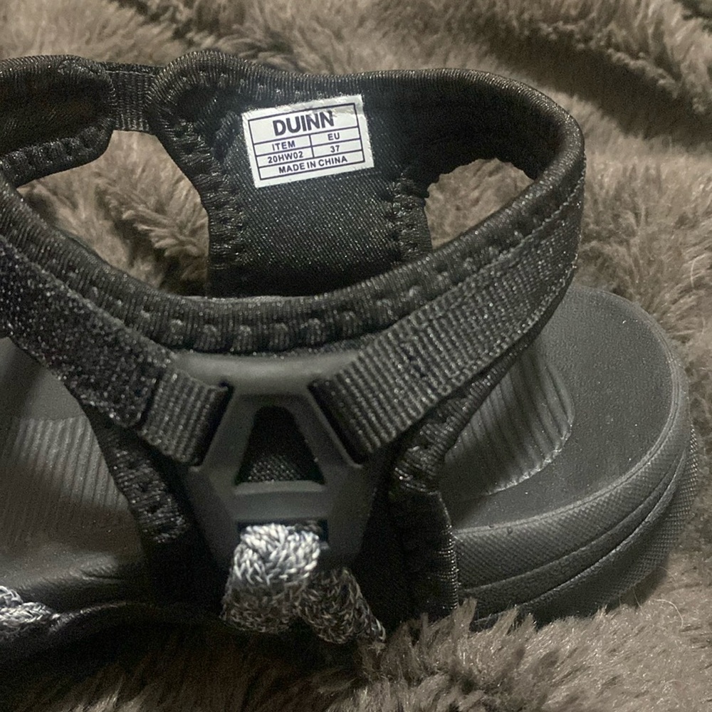 🛍️BRAND NEW DUINN Hiking Sandal with Arch Support - Picture 5 of 8